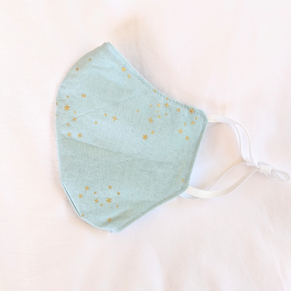 🆕METALLIC Gold 🌟 Stars🌟face mask - Picture 4 of 8